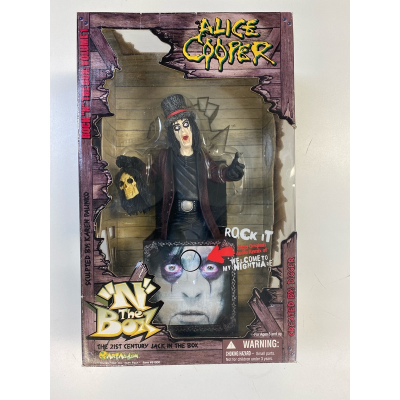 Art Asylum – 2001 – Alice Cooper “N” the Box Welcome to My Nightmare – Action Figure *DAMAGED BOX*