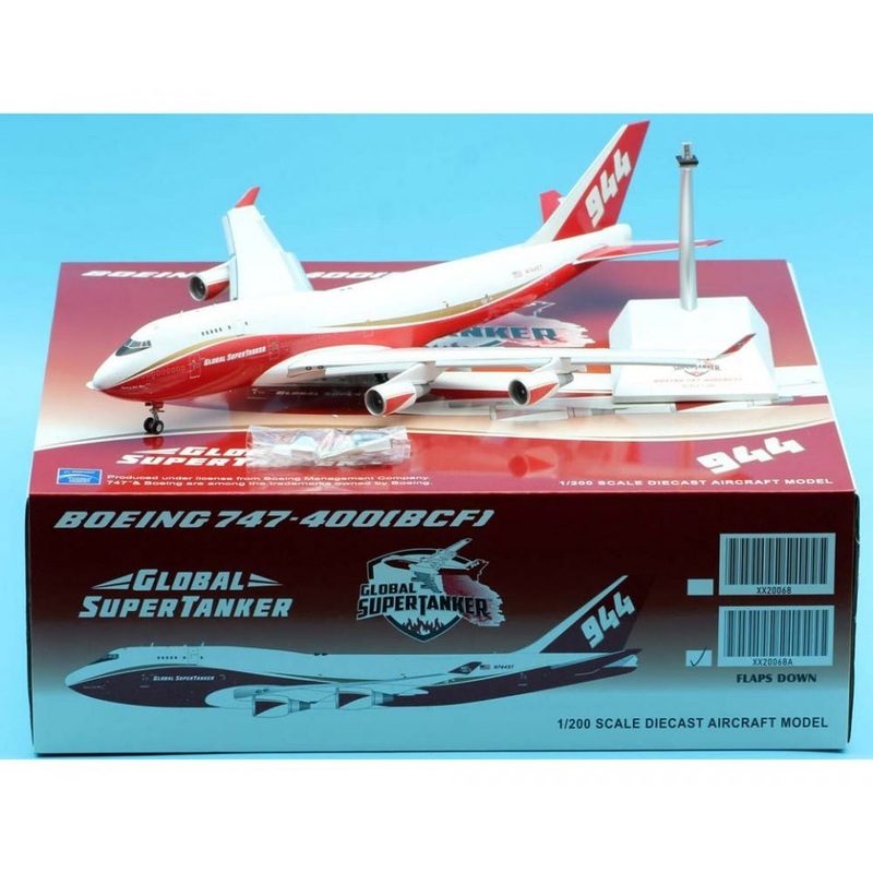 1/200 JAL Cargo Boeing 747-400F “Polished” Reg: JA402J with Stand