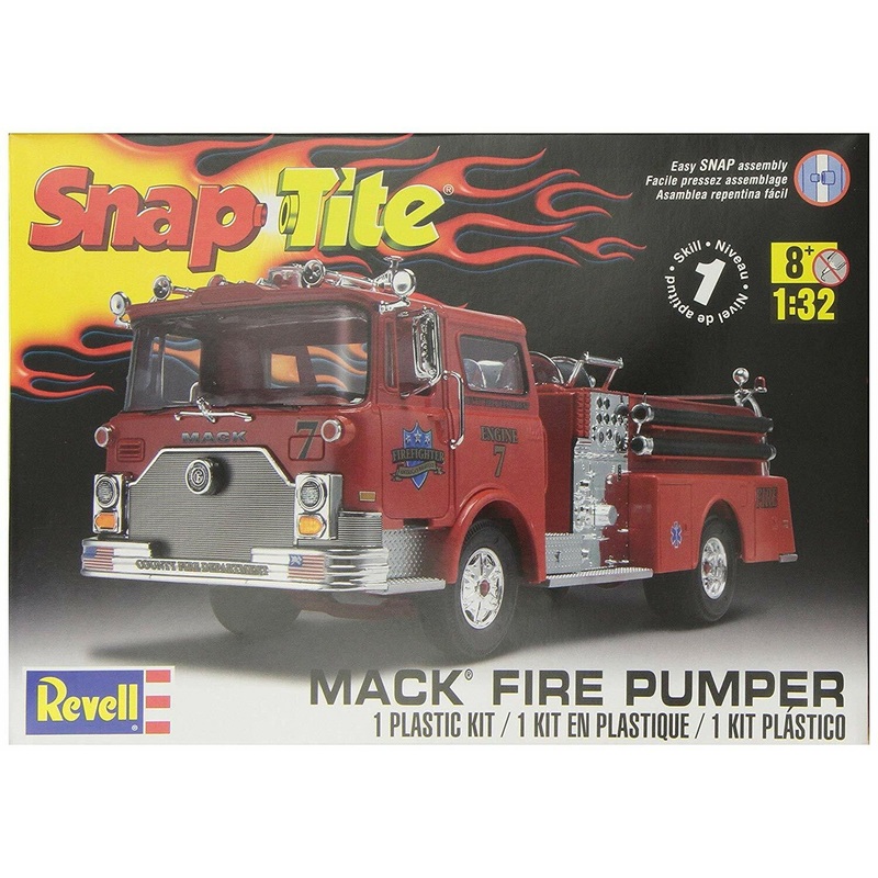 1/32 Mack Fire Pumper