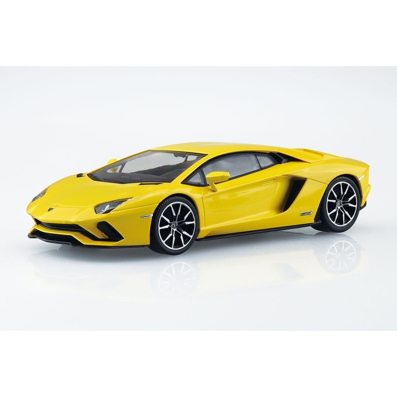 1/32 Snap Lamborghini Aventador S (Pearl Yellow)