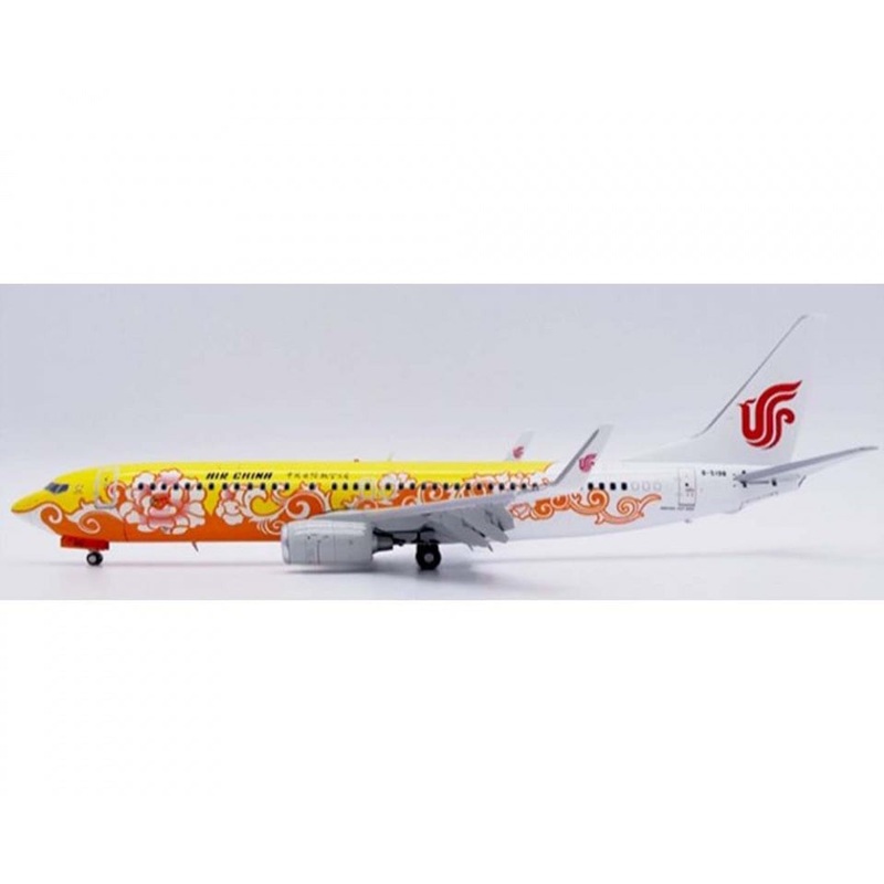 1/200 Air China Boeing 737-800 “Yellow Peony” Reg: B-5198 with Stand