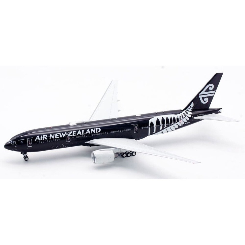 1/200 Air New Zealand Boeing 777-200ER ZK-OKH All Black