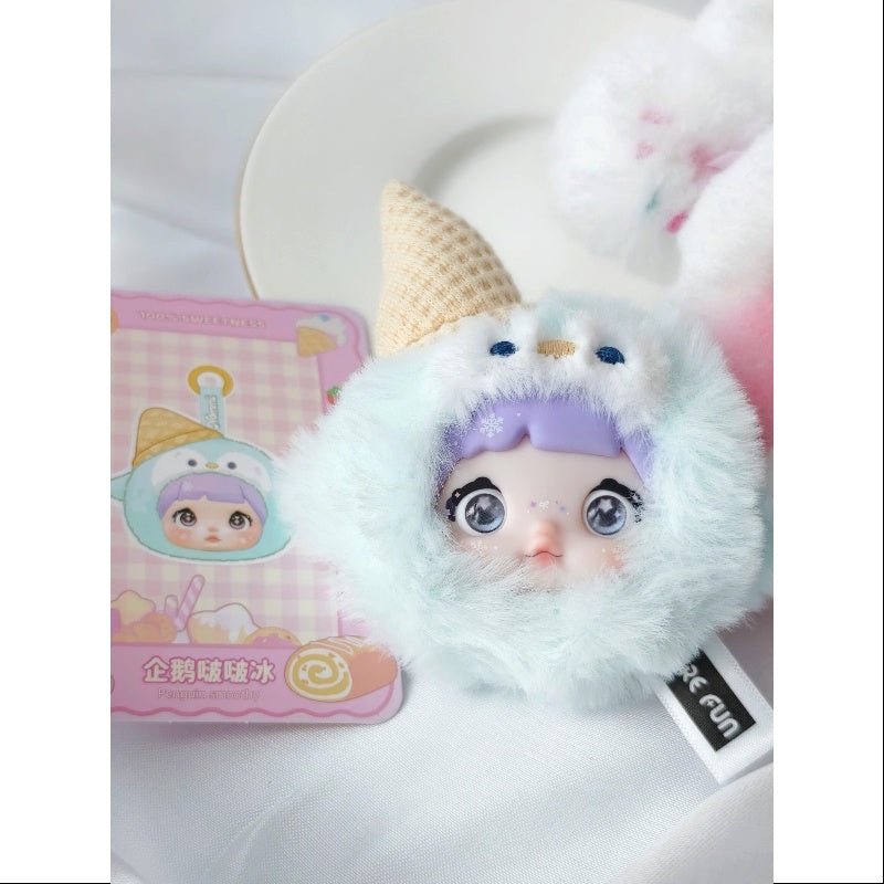 Nommi Sweetness 100% Vinyl Plush Pendant Series Penguin smoothy