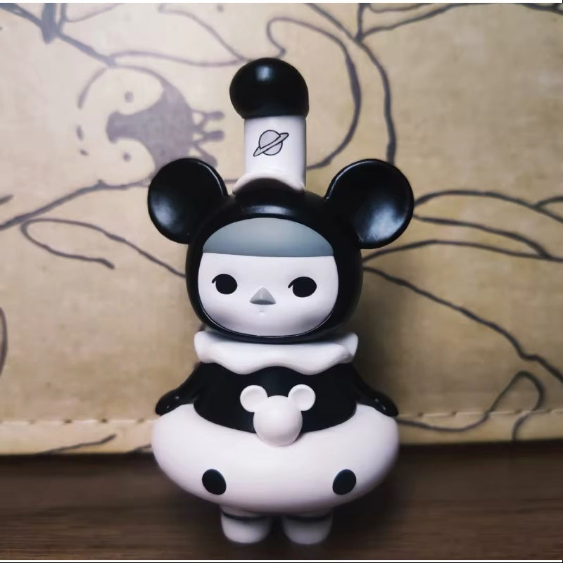 PUCKY Mickey Family Series Black and white Mickey