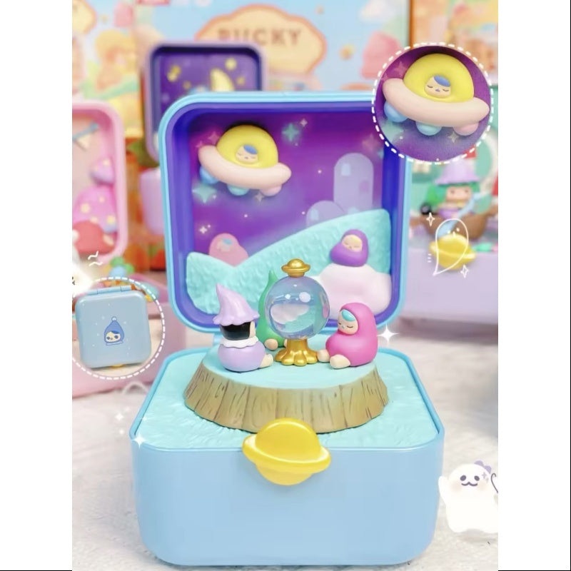 PUCKY Strange Planets Series BEANIE KINGDOM