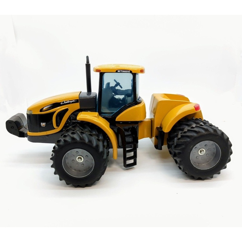 1/16 Cat Challenger MT965C 4WD Tractor With Duals