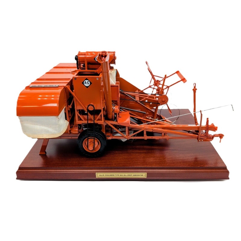 1/12 Allis-Chalmers 60A All-Crop Harvester Pull Type Combine  Franklin Mint