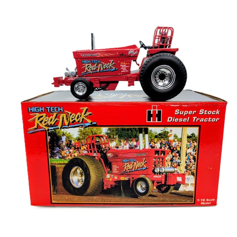 1/16 International 1066 Super Stock High Tech Red Neck Pulling Tractor