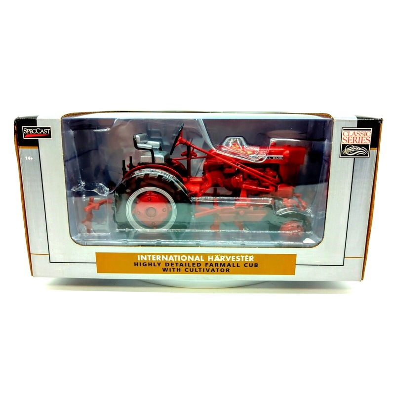 1/16 High Detail IH Farmall Cub with Cultivator, 70th ZJD1816