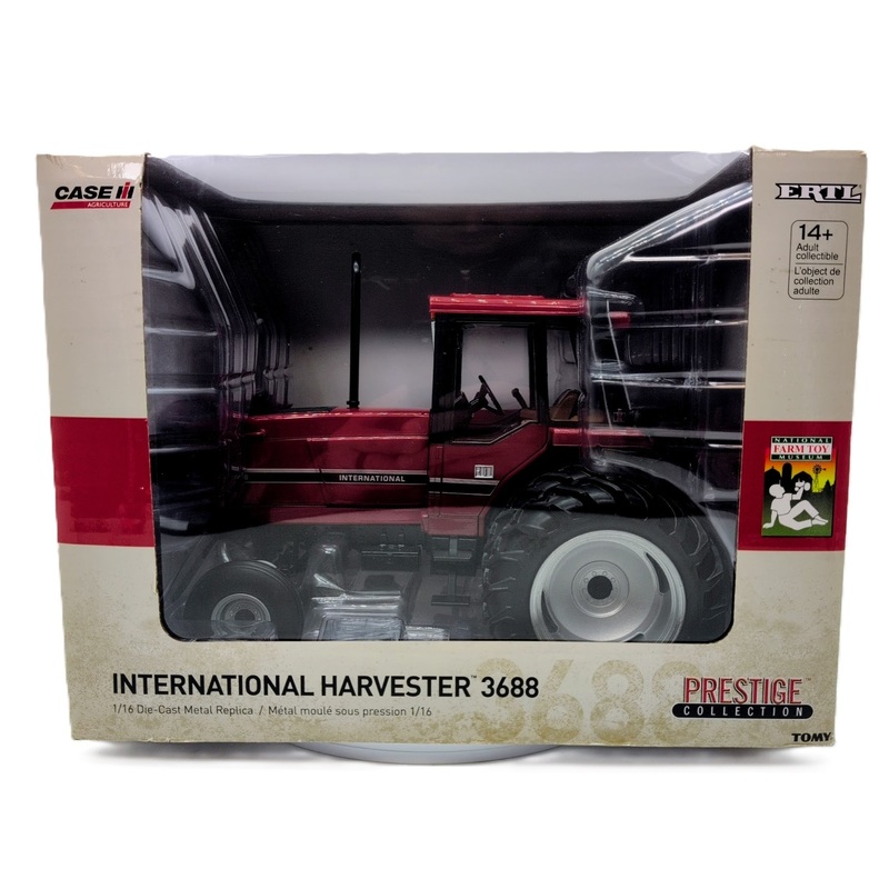 1/16 2016 National Farm Toy Museum International Harvester 3688 w/ Duals 14985