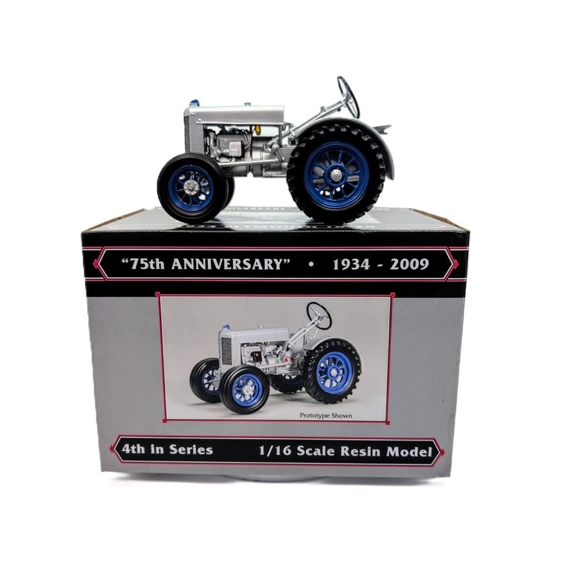 1/16 1934 Plymouth 10-20 Farm Tractor Replica Collectible By SpecCast