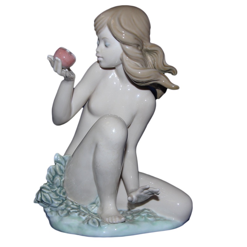 Lladr Figurine: 1482 Eve