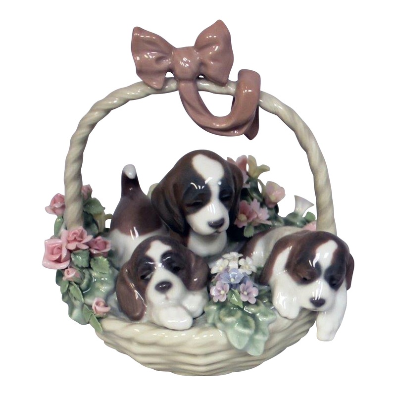 Lladr Figurine: 1441 A Litter of Love