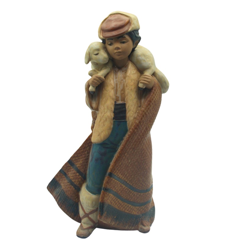 Lladr Figurine: 12163 Mountain Shepherd | Gres