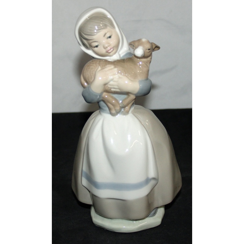 Nao by Lladr Figurine: 120 Girl Holding Lamb