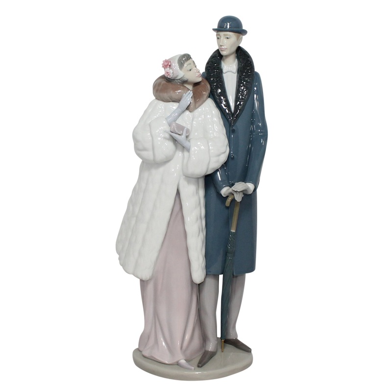 Lladr Figurine: 1452 On the Town