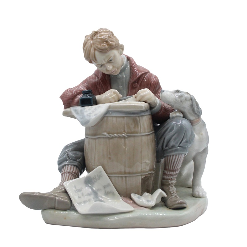 Lladr Figurine: 1406 Love Letters