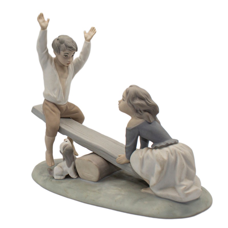 Lladr Figurine: 14867 See-Saw