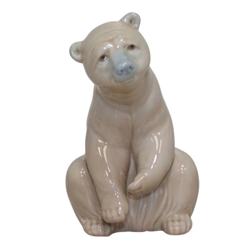 Lladr Figurine: 1205 Good Bear