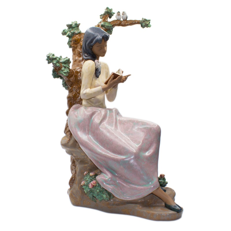 Lladr Figurine: 12231 Afternoon Verse