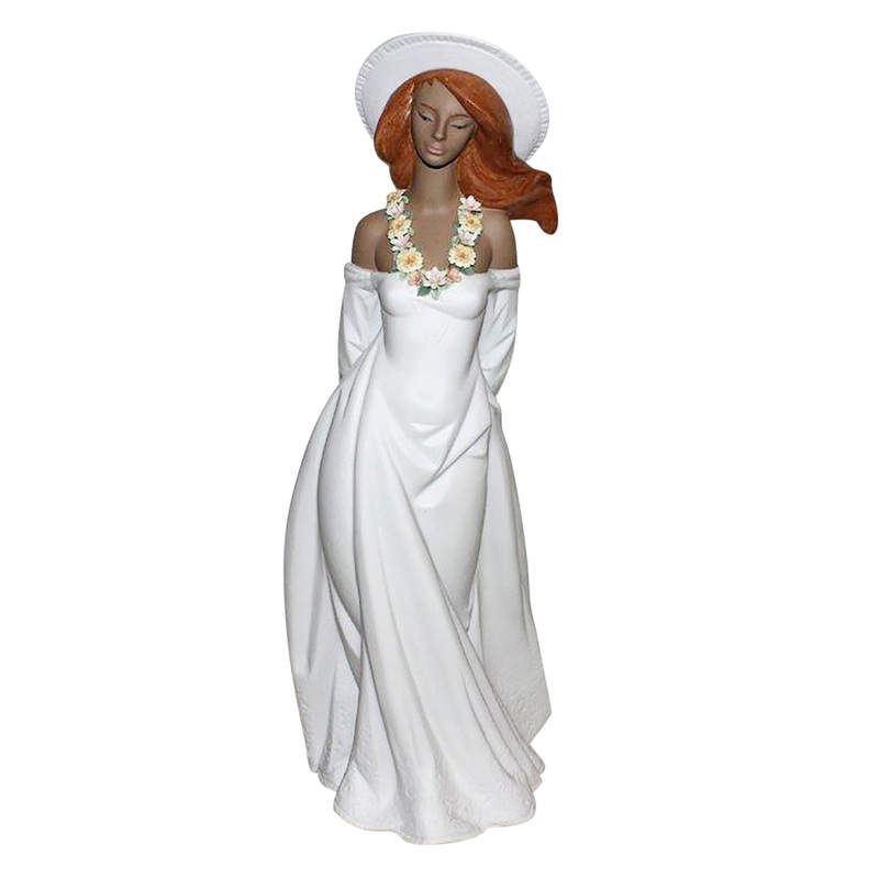 Lladr Figurine: 12406 Dawn