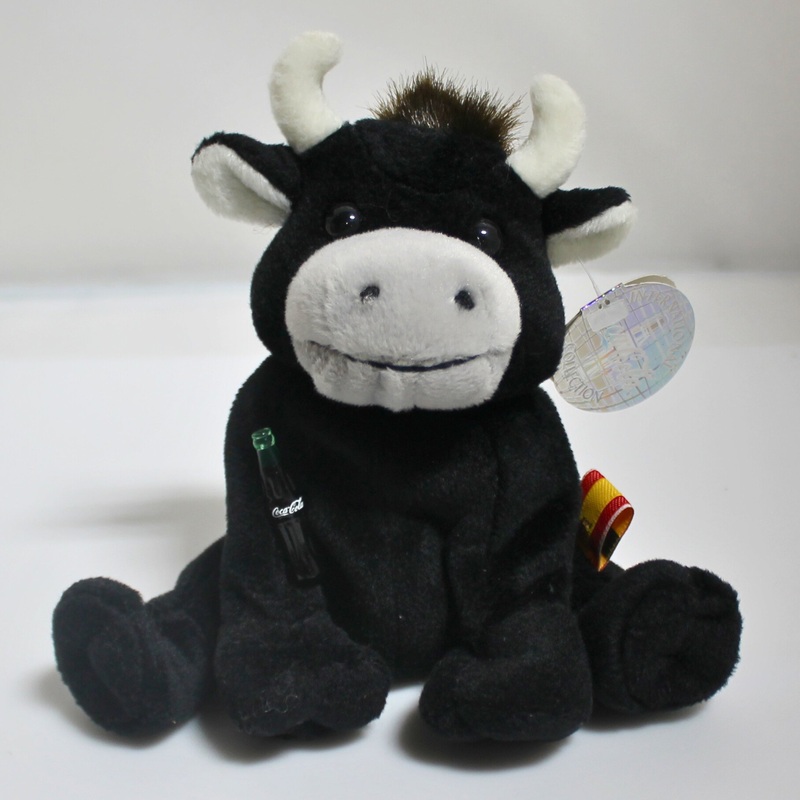 Lot of 4 Coca-Cola: Bull Stuffed Animal, Directors Chair & 2 Bear Figurines