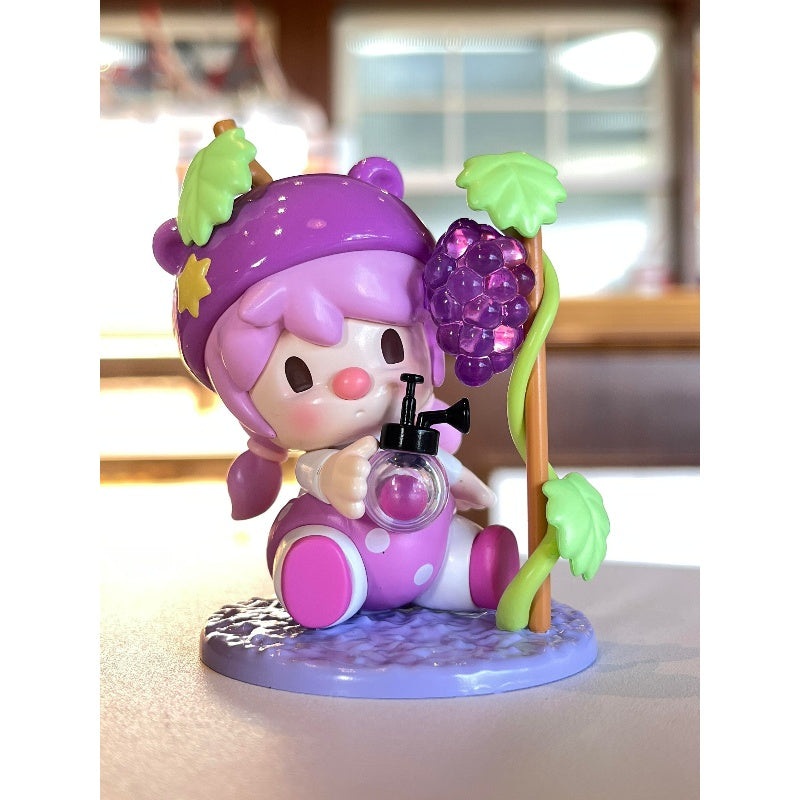 Sweet Bean Fruit World Adventure Series Gardener Grapes