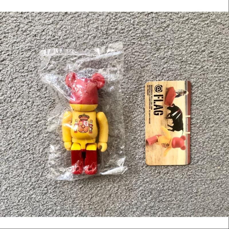 Bearbrick Series 19 FLAG Spain 100%