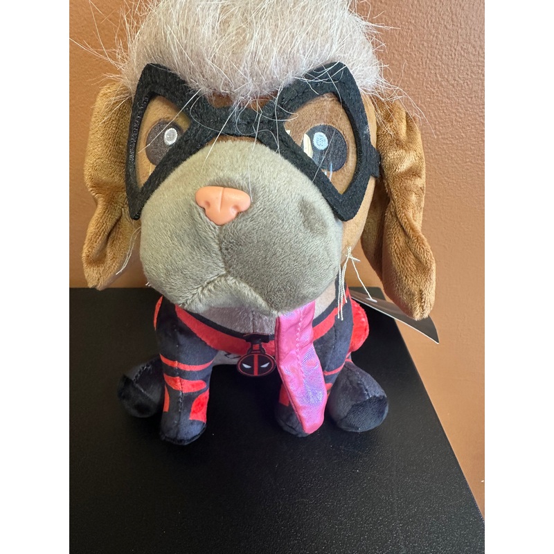 PHUNNY KIDROBOT DEADPOOL DOGPOOL 8 SITTING PLUSH