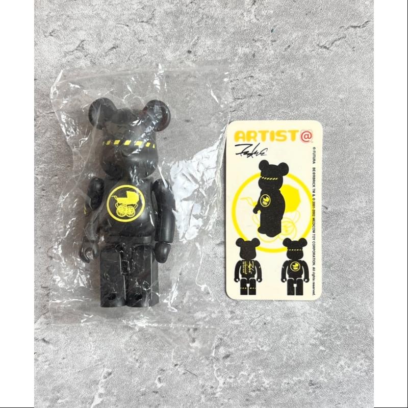 Bearbrick Series 5 ARTIST FUTURA Black 100%