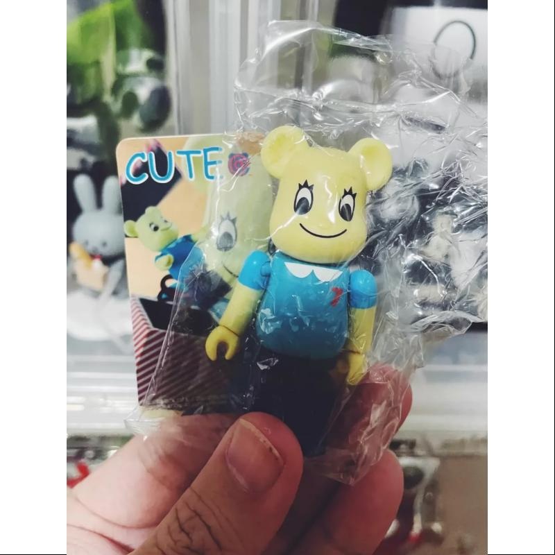 Bearbrick Series 7 CUTE Girl S07 100%
