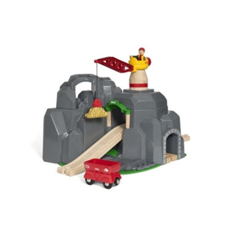“BRIO – Crane and Mountain Tunnel