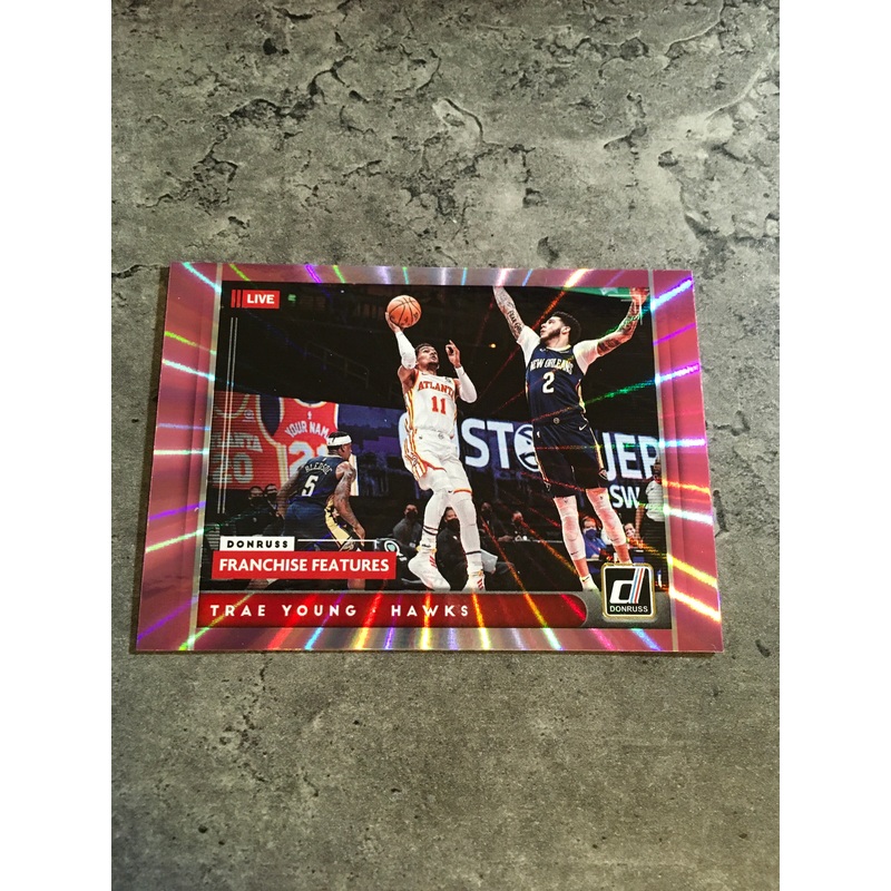 Trae Young  Hawks 2021-22 Donruss Franchise Features  Pink #3