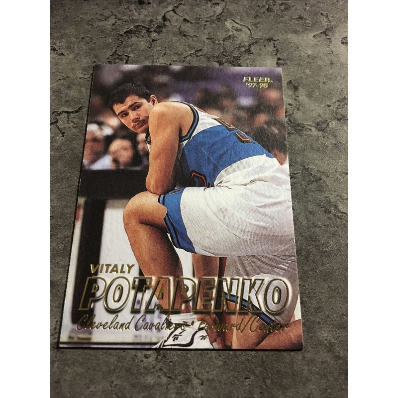 Vitaly Potapenko Cavaliers 1997-98 Fleer #136