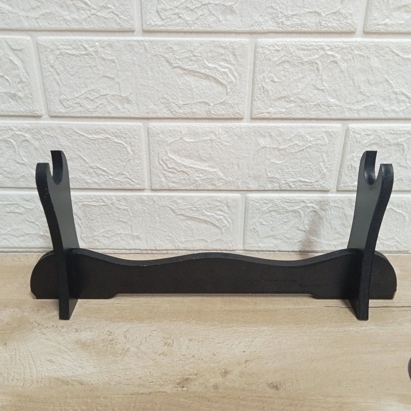 #188 Katana Wooden Stand – Single Layer[scratch and Dent]