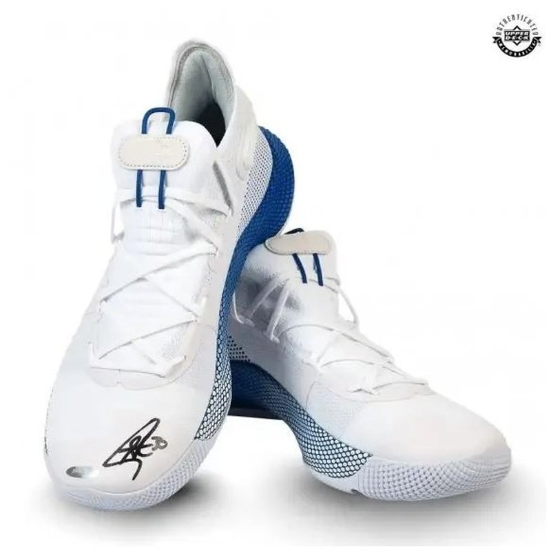 Autograph Shoes: Steph Curry – Upper Deck Authenticated