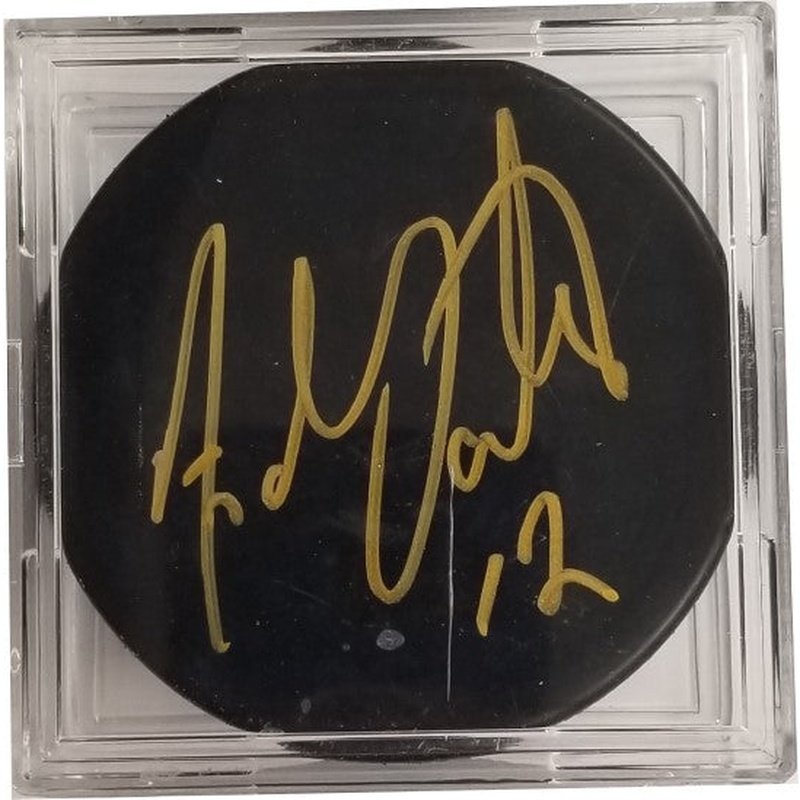 Autograph Hockey Puck: Adam Oates